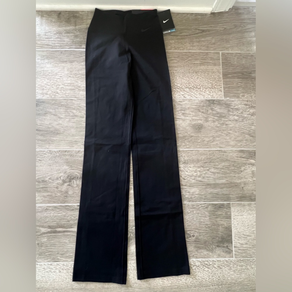 Nike yoga pants NWT
